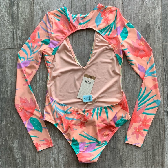 π₯π₯BILLABONG - GROOVY GARDEN LS ONE PIECEπ₯π₯ - Picture 7 of 7
